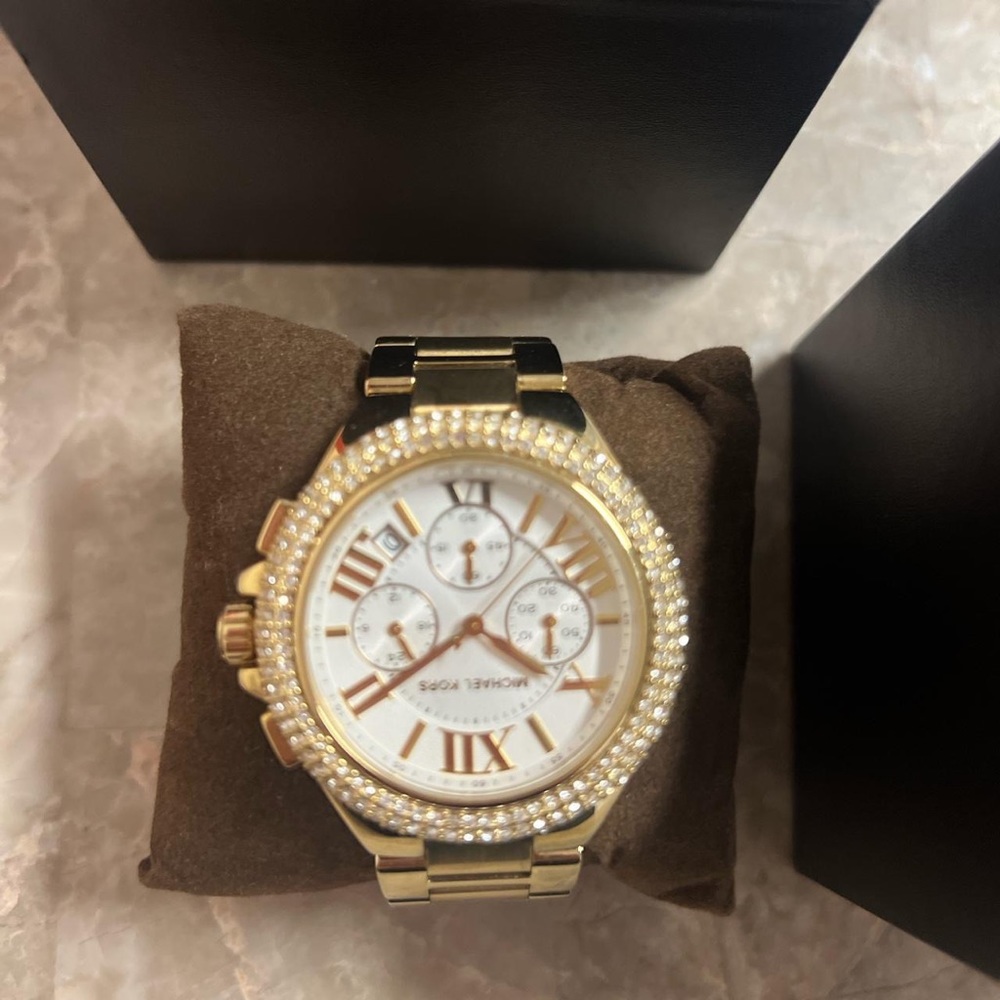 Michael kits watch